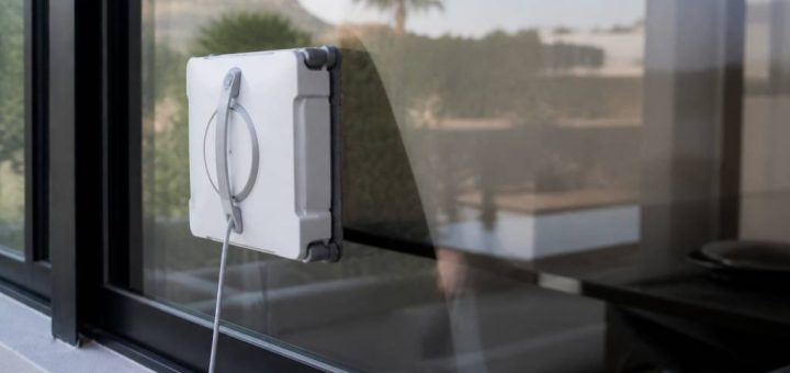 Top 10 des robots lave-vitres pour un nettoyage sans effort des fenêtres et baies vitrées